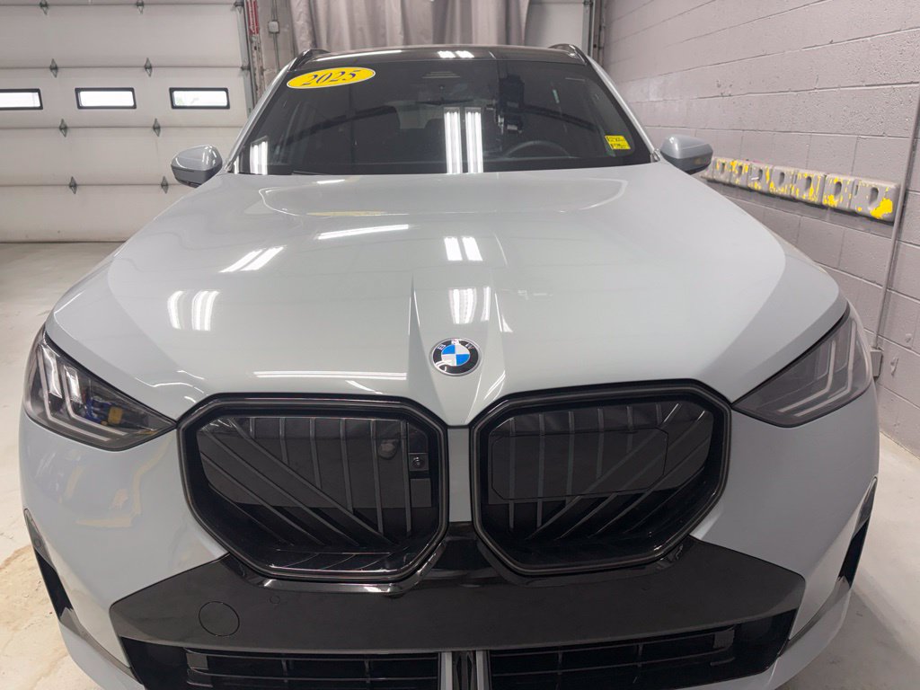 Used 2025 BMW X3 xDrive30i w/ Premium Package AWD/4WD image 6