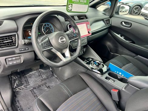 Used 2023 Nissan Leaf SV Plus FWD image 17