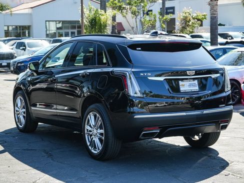 Used 2023 Cadillac XT5 Sportv w/ Technology Package AWD/4WD image 4
