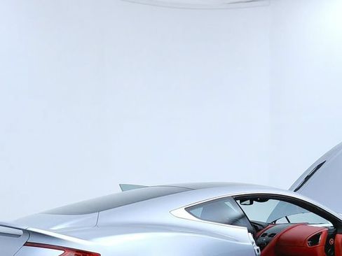 Used 2014 Aston Martin Vanquish Coupe RWD image 11