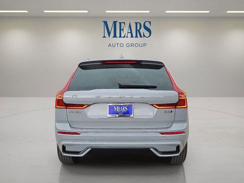 New 2026 Volvo XC60 B5 Core w/ Protection Package Premier image 4
