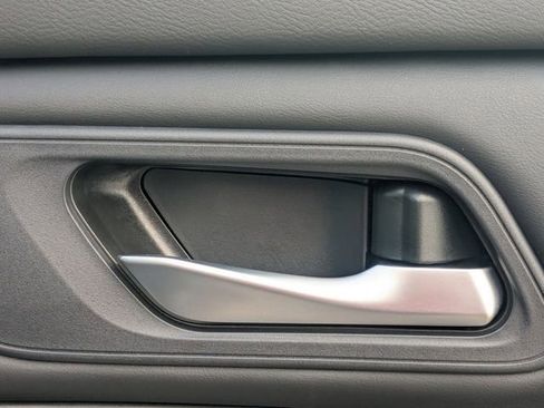 New 2026 Nissan Rogue SV image 34