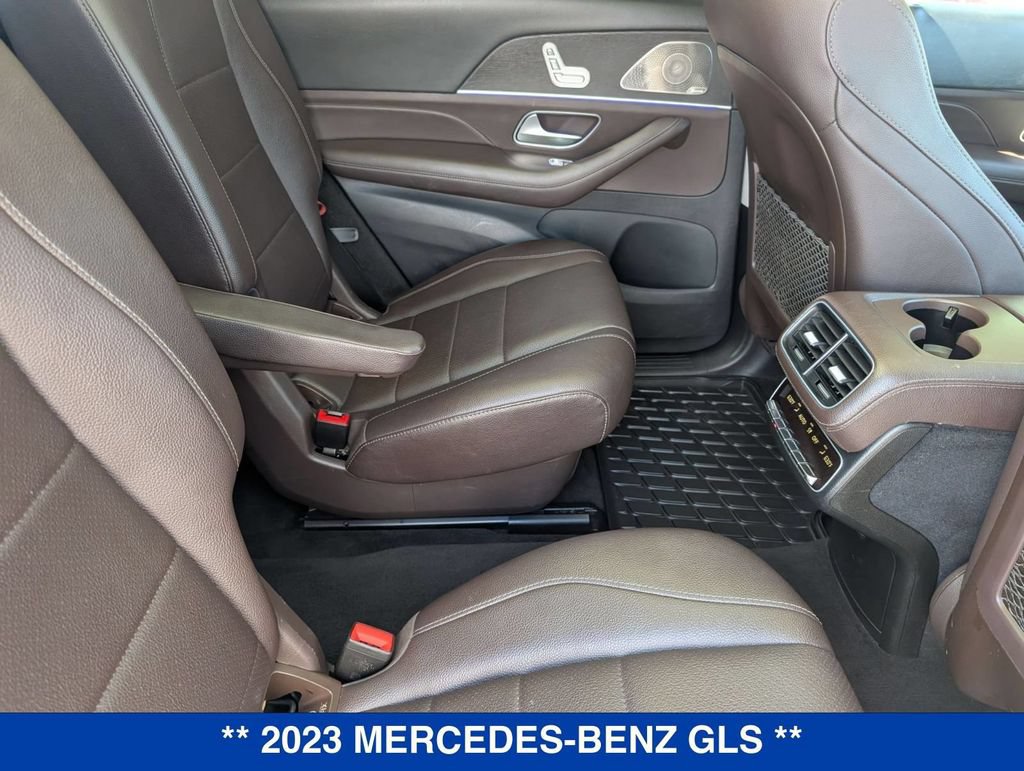 Used 2023 Mercedes-Benz GLS 450 4MATIC image 43