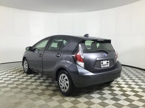Used 2016 Toyota Prius C Four image 5