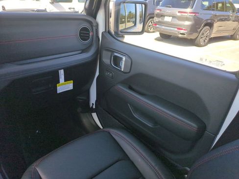 New 2026 Jeep Wrangler Unlimited Rubicon 392 w/ Quick Order Package 27X Moab AWD/4WD image 19