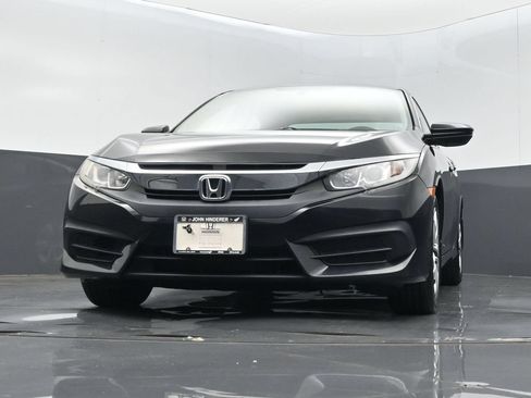 Used 2018 Honda Civic LX image 11