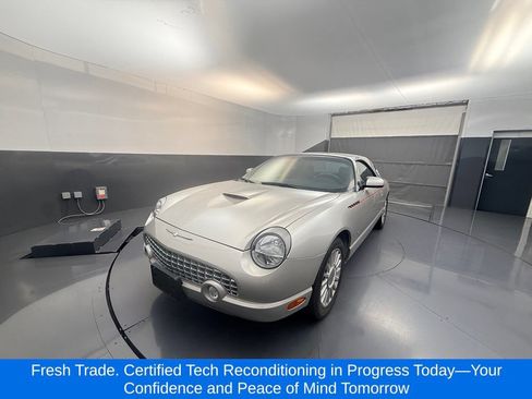 Used 2004 Ford Thunderbird RWD image 1