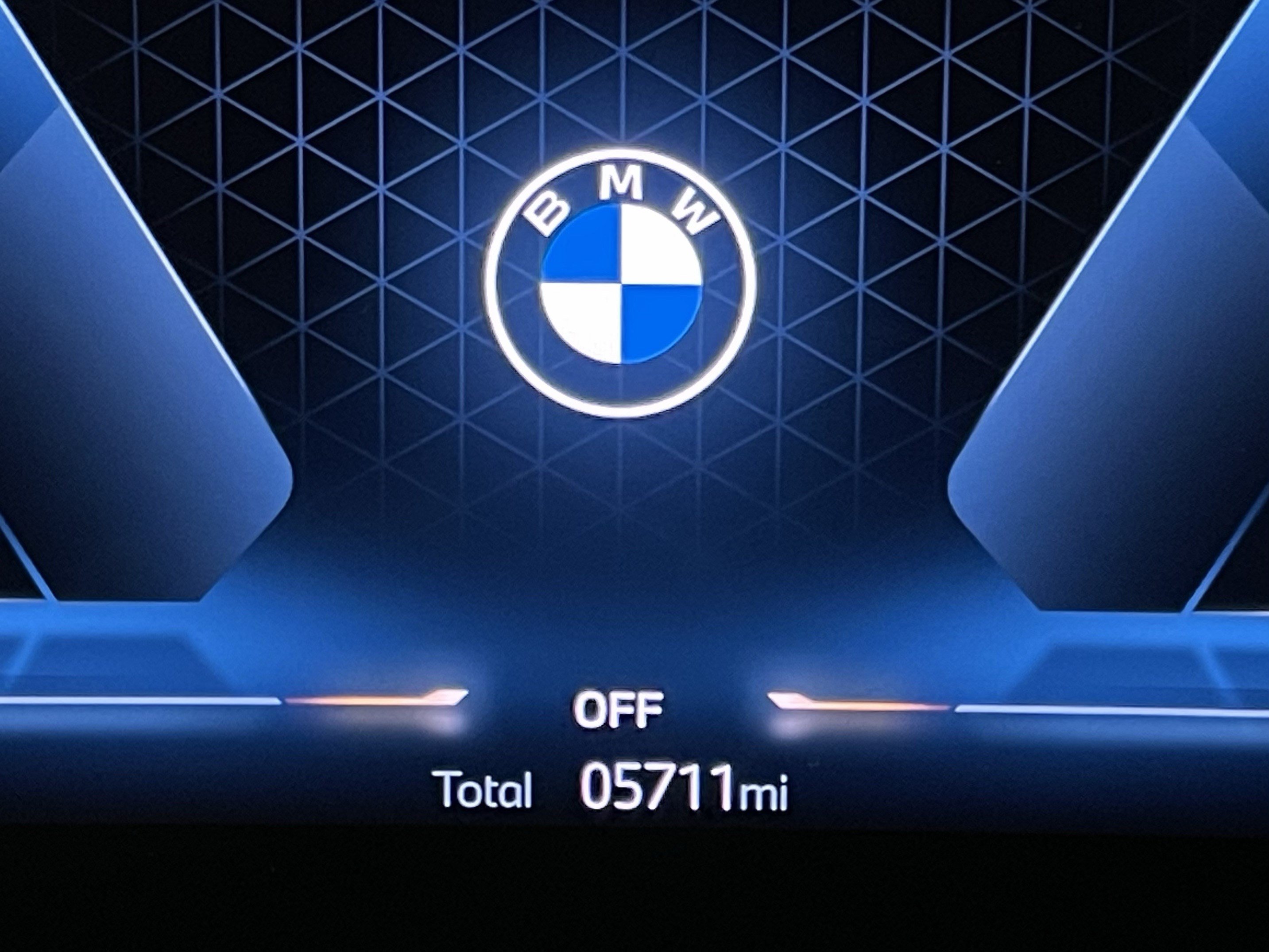 Used 2026 BMW X2 xDrive28i w/ Technology Package AWD/4WD image 21