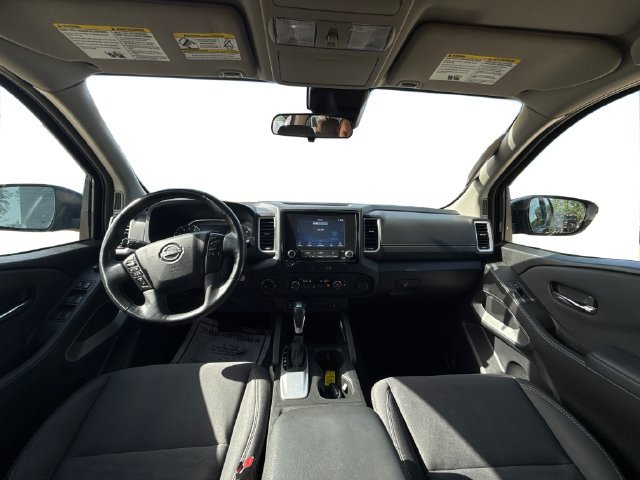 Used 2022 Nissan Frontier SV AWD/4WD image 14