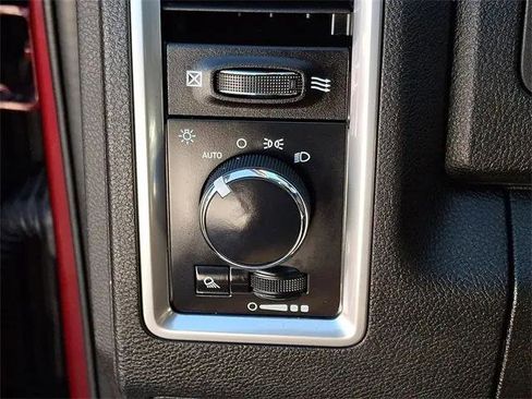 Certified 2024 RAM 1500 Classic SLT image 24