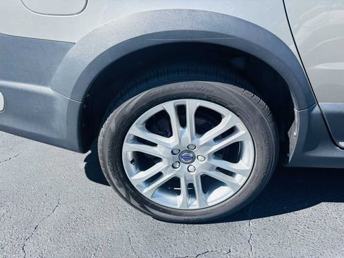 Used 2016 Volvo XC70 T5 Platinum w/ Protection Package image 5