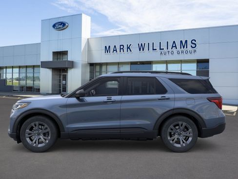 New 2026 Ford Explorer Active AWD/4WD image 4