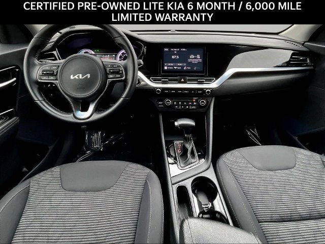 Used 2022 Kia Niro LXS FWD image 7