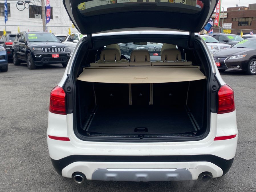 Used 2019 BMW X3 xDrive30i AWD/4WD image 9
