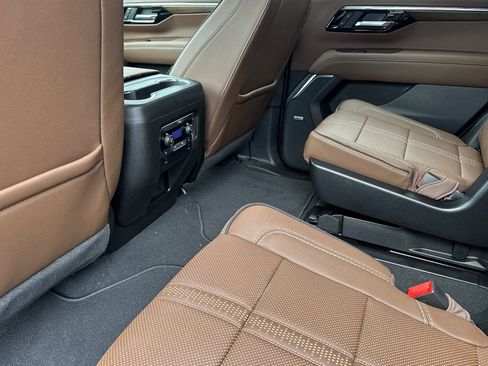 New 2026 Chevrolet Tahoe High Country image 11