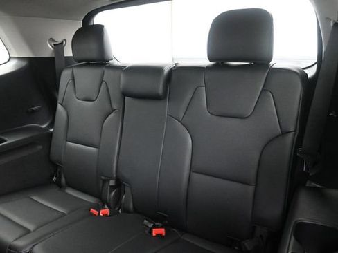 Used 2024 Kia Telluride EX w/ EX Captain's Chair Package AWD/4WD image 21