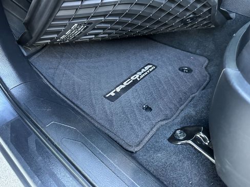 Used 2023 Toyota Tacoma Limited image 14