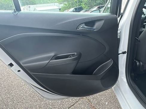 Used 2016 Chevrolet Cruze LS FWD image 20