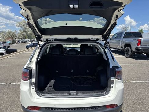 Used 2021 Jeep Compass Limited AWD/4WD image 29