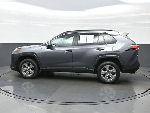 Used 2024 Toyota RAV4 XLE FWD image 3