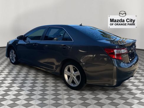 Used 2014 Toyota Camry SE image 7