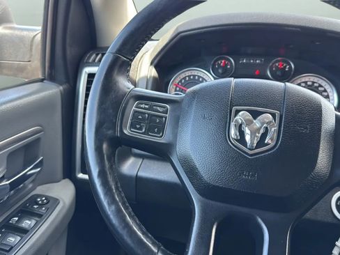 Used 2019 RAM 1500 Classic SLT w/ Luxury Group AWD/4WD image 28