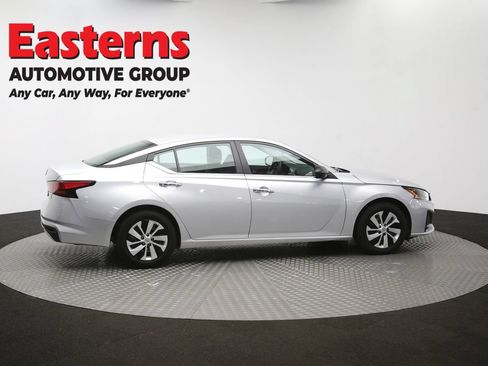 Used 2024 Nissan Altima 2.5 S FWD image 43