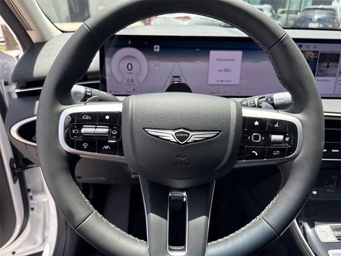 New 2026 Genesis GV70 2.5T image 13