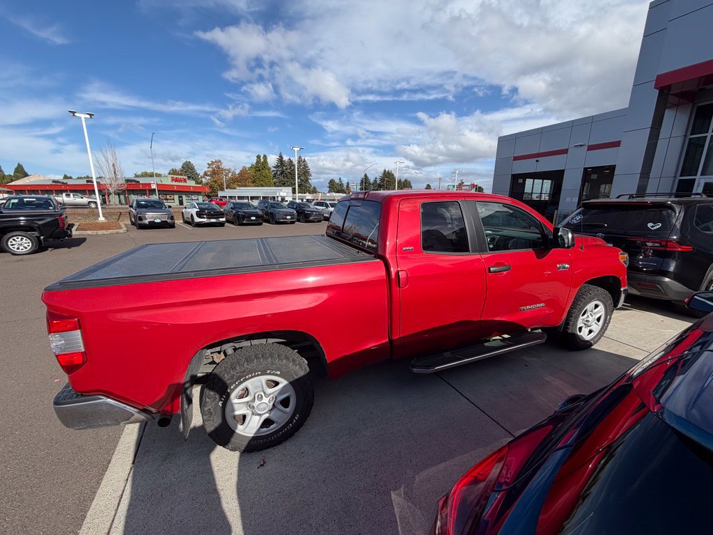 Used 2019 Toyota Tundra SR5 AWD/4WD image 7