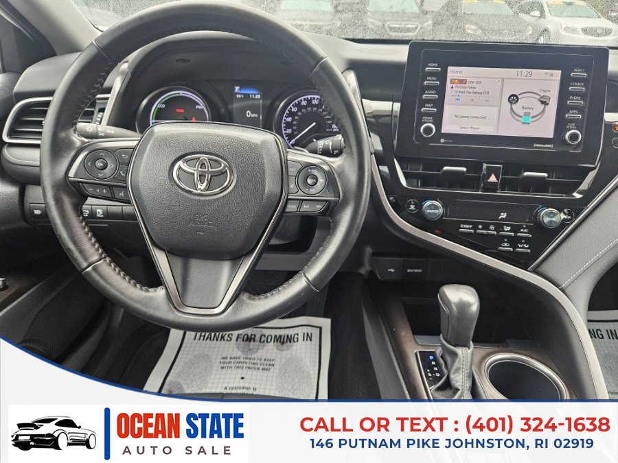 Used 2022 Toyota Camry SE w/ Convenience Package FWD image 18