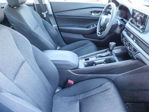 Used 2023 Honda Accord EX image 16