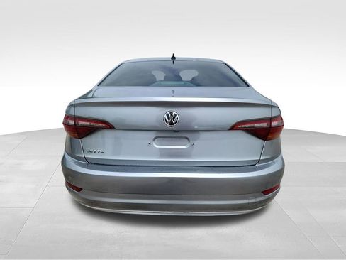 Used 2019 Volkswagen Jetta S w/ Driver Assistance Package FWD image 8