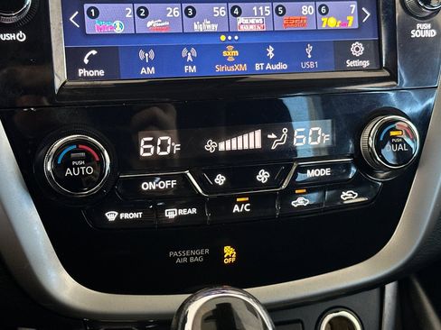 Used 2021 Nissan Murano SV image 19