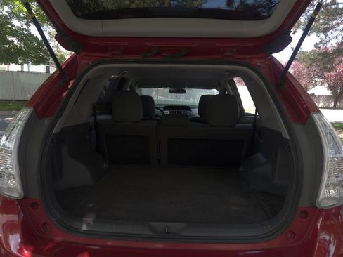 Used 2012 Toyota Prius V Two image 19