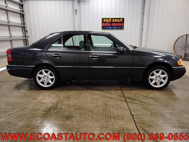 Used 1995 Mercedes-Benz C 220 Sedan image 2
