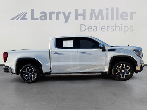Used 2026 GMC Sierra 1500 SLT w/ SLT Premium Package image 7