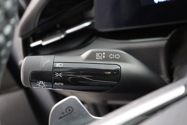 Certified 2023 Kia Niro Wind w/ Wind Preserve Package FWD image 16