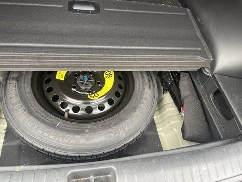 Used 2021 Kia Sportage LX image 13