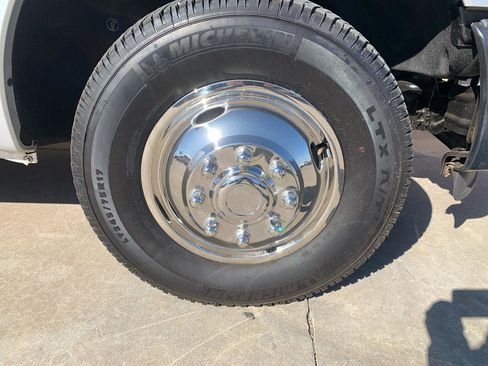 Used 2015 Ford F350 XL w/ Power Equipment Group image 11