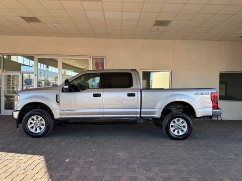 Used 2020 Ford F350 XLT w/ XLT Value Package AWD/4WD image 2