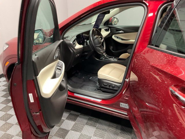 Used 2024 Buick Encore GX Avenir w/ Avenir Convenience Package FWD image 14