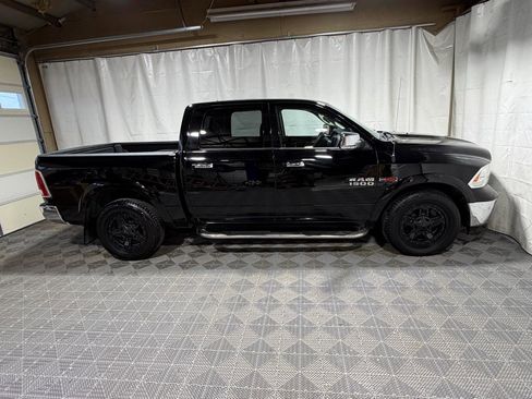 Used 2015 RAM 1500 Laramie w/ Convenience Group AWD/4WD image 8