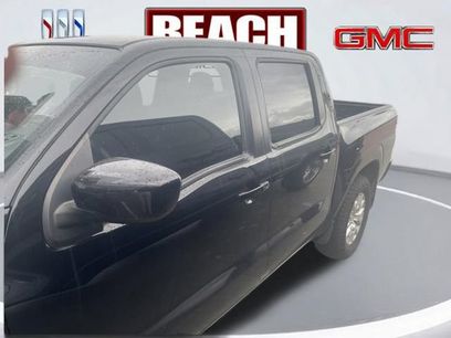 Used 2023 Nissan Frontier SV w/ SV Convenience Package