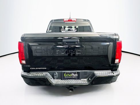 Used 2025 Chevrolet Colorado Z71 AWD/4WD image 7