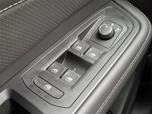 New 2026 Volkswagen Atlas SE image 23