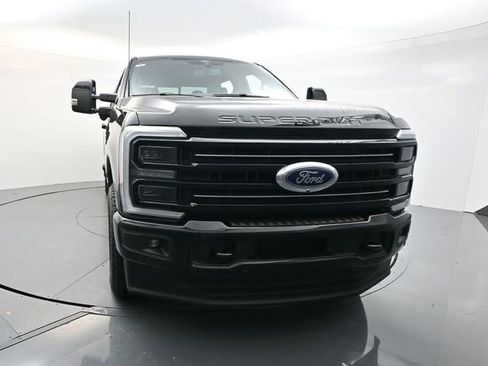 New 2026 Ford F250 Platinum AWD/4WD image 2