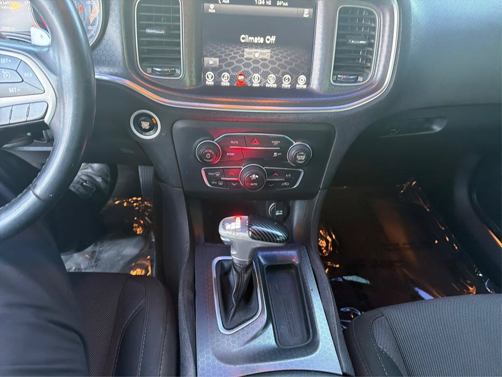 Used 2017 Dodge Charger R/T RWD image 16