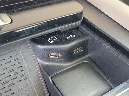 Used 2020 Mercedes-Benz GLE 350 image 28