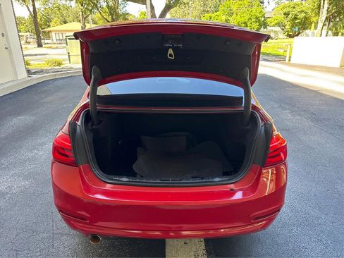 Used 2016 BMW 320i Sedan image 13