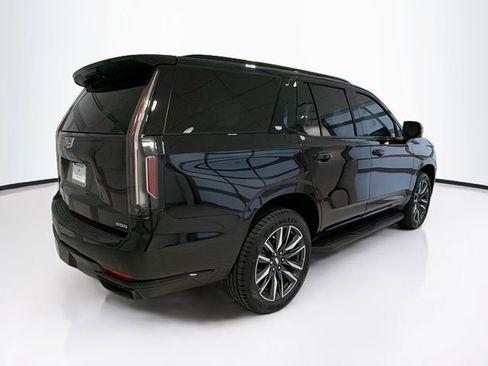 Used 2021 Cadillac Escalade Sport w/ Driver Assist Tech Package AWD/4WD image 6